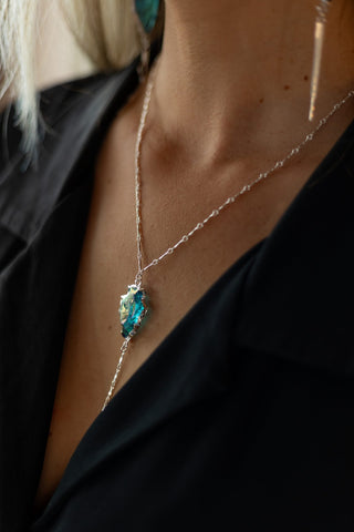 Blue Flame Aura Quartz Silver Lariat